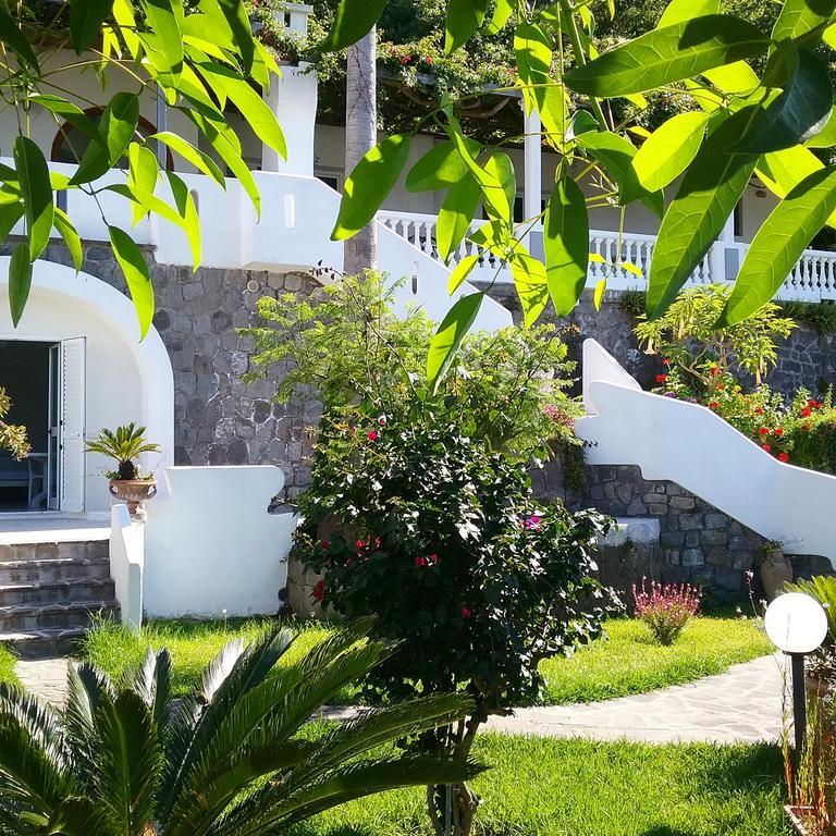 Hotel Parco Conte كازاميتْشيولا تيرمي المظهر الخارجي الصورة